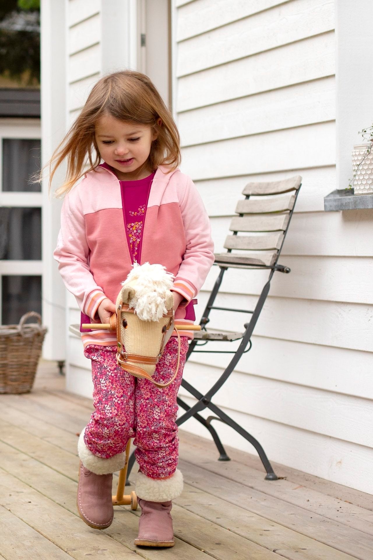 Webhose mit Jerseyfutter Blümchendruck in magenta